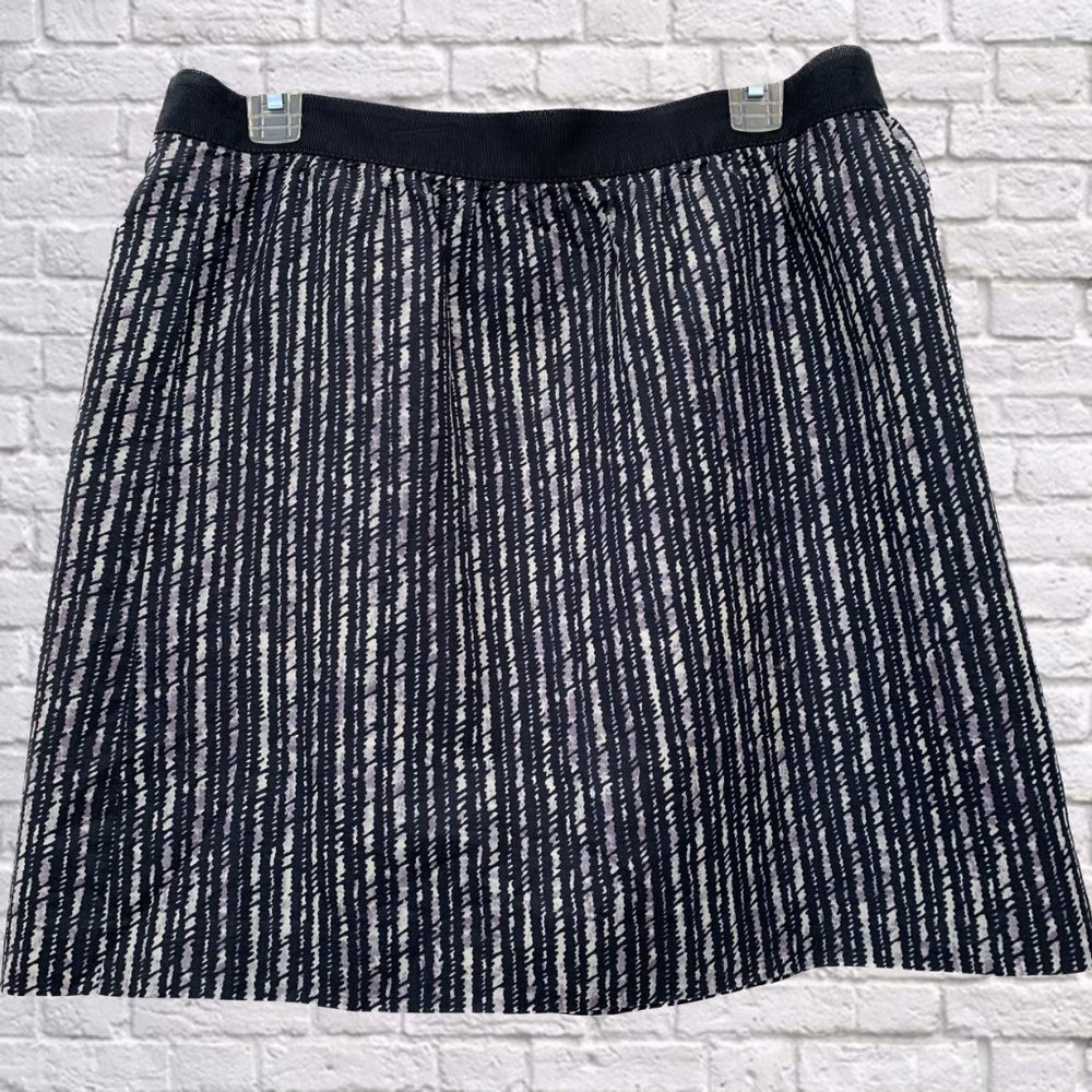 Ann Taylor LOFT 🌷 Striped Skirt Womens Size 12 Navy White Purple Print